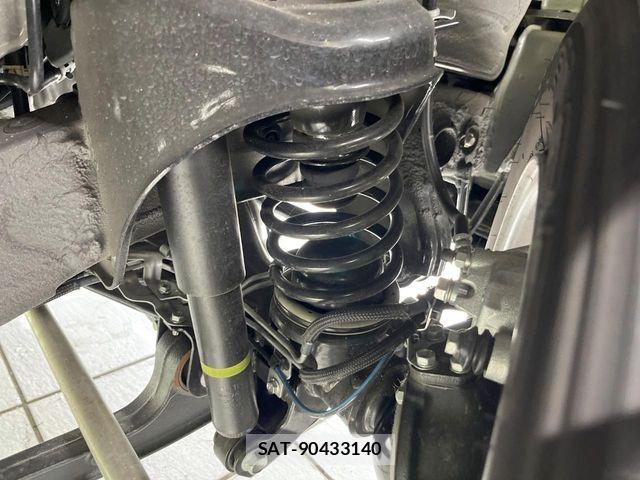 Suzuki JIMNY 2025-03 7058990-19