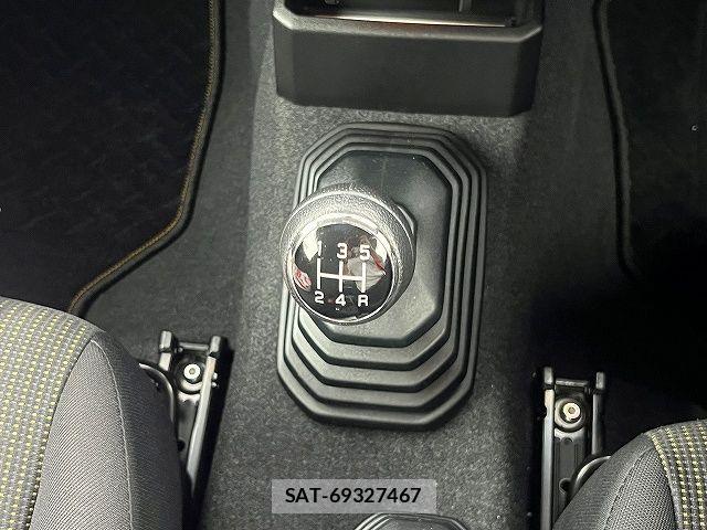 Suzuki JIMNY 2022-03 7059006-19