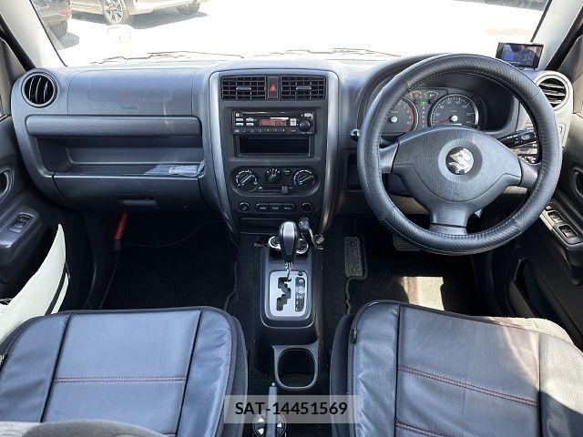 Suzuki JIMNY 2005-05 7059013-1