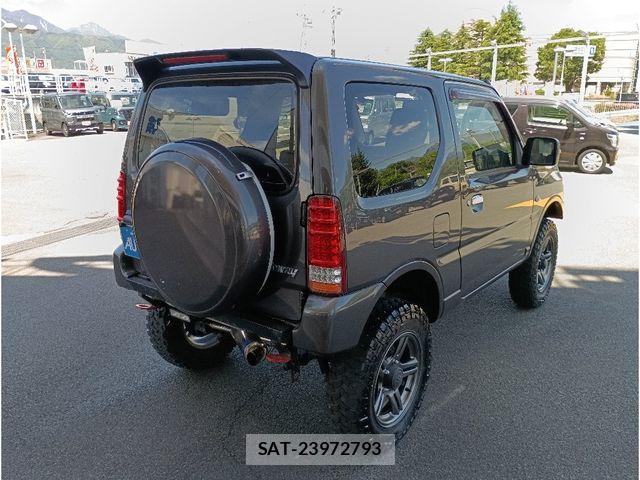 Suzuki JIMNY 2013-03 7059017-1