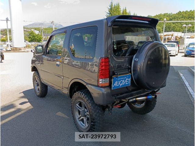 Suzuki JIMNY 2013-03 7059017-4