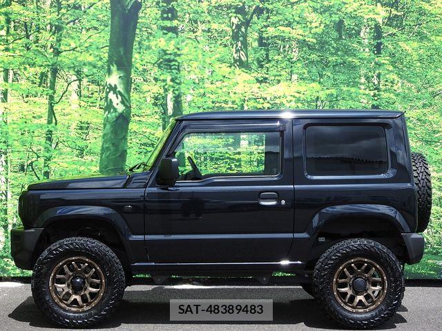 Suzuki JIMNY 2025-04 7220249-17