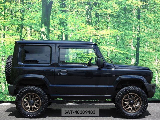 Suzuki JIMNY 2025-04 7220249-18