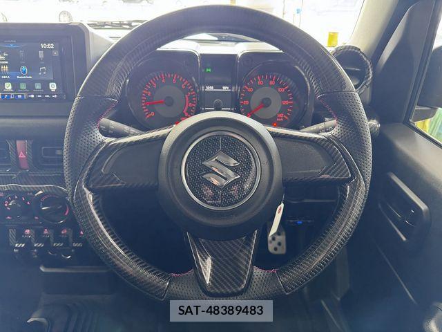 Suzuki JIMNY 2025-04 7220249-6