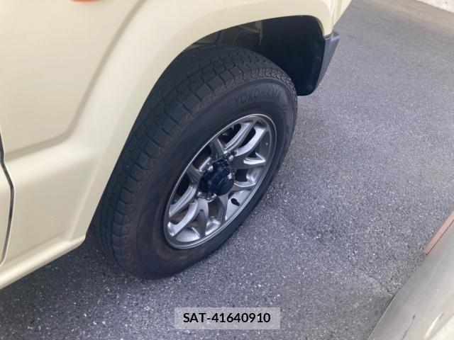 Suzuki JIMNY 2022-02 7220166-5