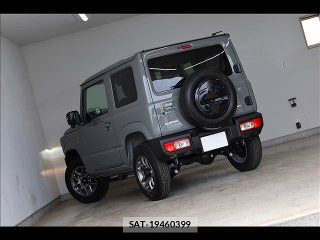 Suzuki JIMNY 2026-01 7220256-9
