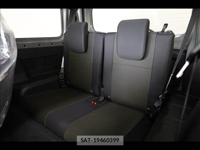 Suzuki JIMNY 2026-01 7220256-16