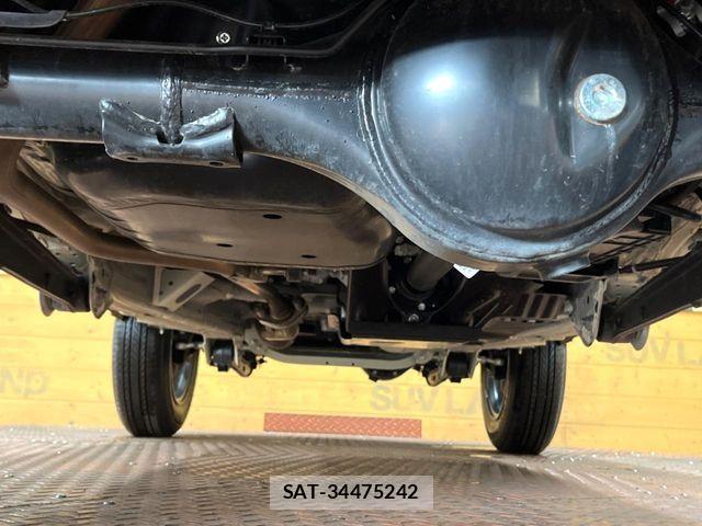 Suzuki JIMNY 2025-11 7220254-18