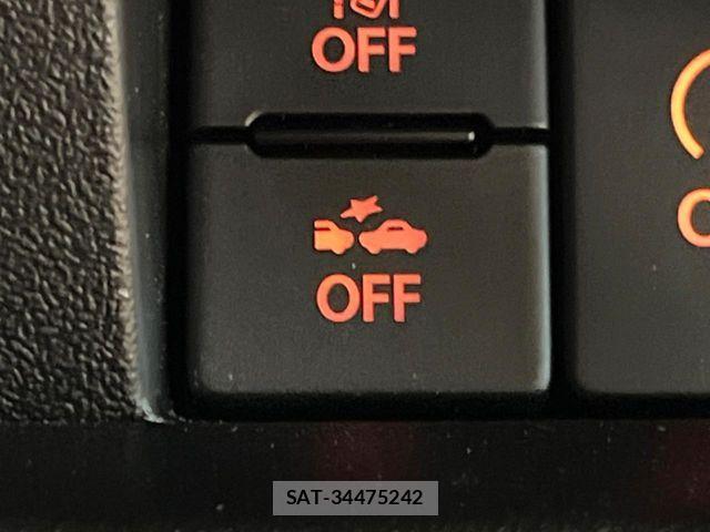 Suzuki JIMNY 2025-11 7220254-5