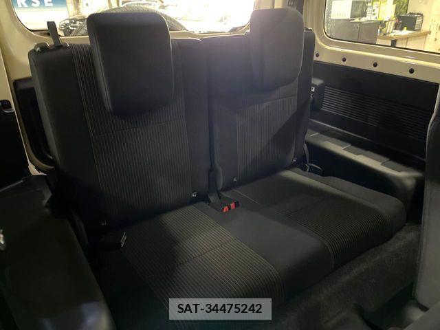 Suzuki JIMNY 2025-11 7220254-8