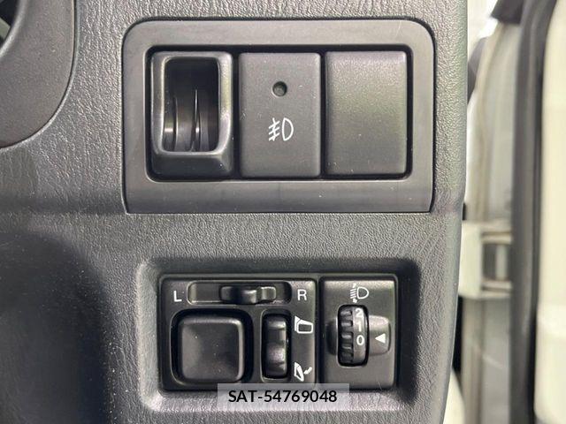 Suzuki JIMNY 2011-12 7220118-7