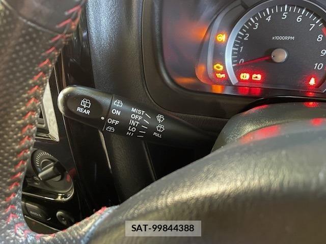 Suzuki JIMNY 2013-06 7220127-23