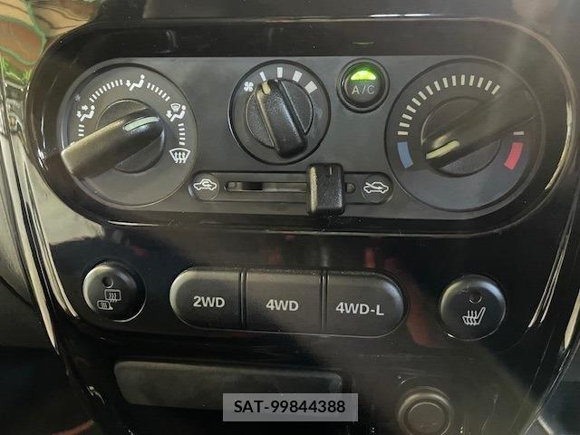 Suzuki JIMNY 2013-06 7220127-28