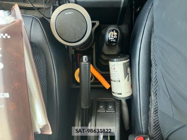 Suzuki JIMNY 2024-11 7220222-22