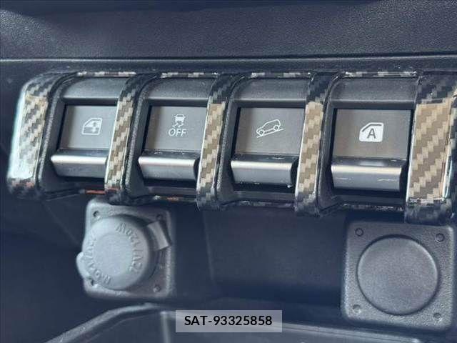 Suzuki JIMNY 2020-08 7220155-5