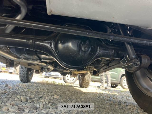 Suzuki JIMNY 2012-07 7220119-15