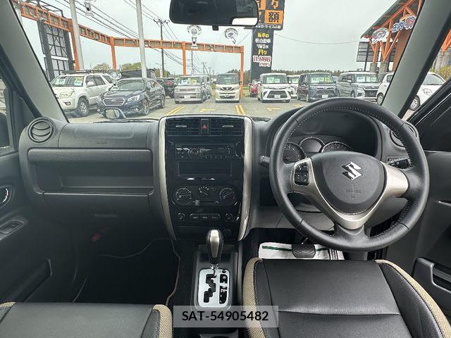 Suzuki JIMNY 2017-10 7220136-3