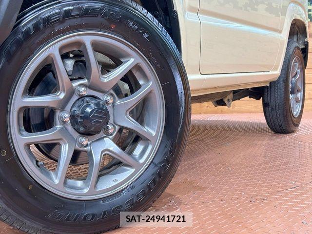 Suzuki JIMNY 2024-12 7220218-13