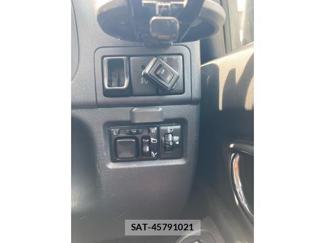 Suzuki JIMNY 2013-02 7220124-21