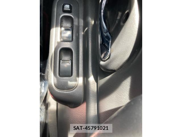 Suzuki JIMNY 2013-02 7220124-22