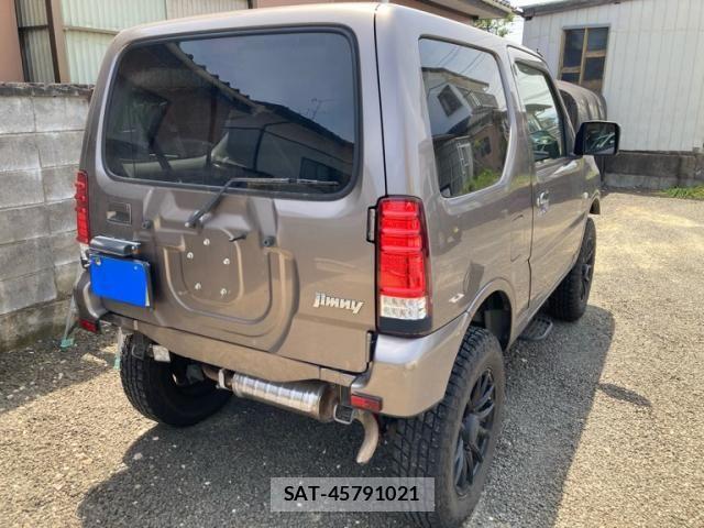 Suzuki JIMNY 2013-02 7220124-5