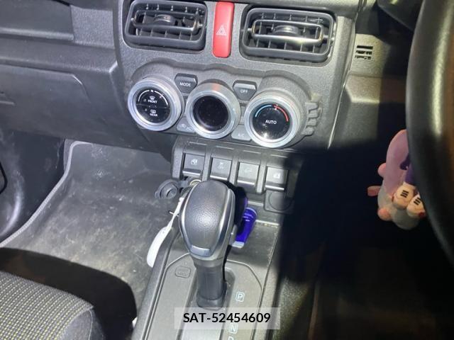 Suzuki JIMNY 2024-05 7220213-12