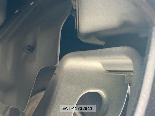 Suzuki JIMNY 2012-09 7220120-23
