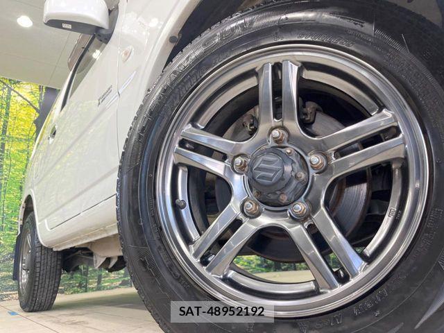 Suzuki JIMNY 2012-12 7220121-12