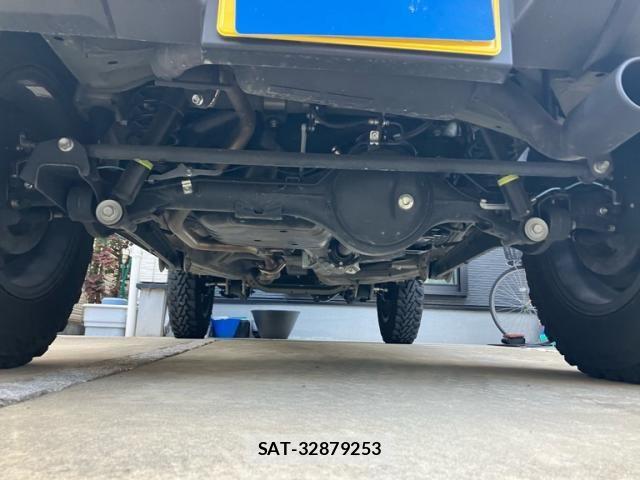 Suzuki JIMNY 2023-11 7220209-13