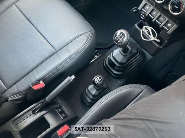 Suzuki JIMNY 2023-11 7220209-21