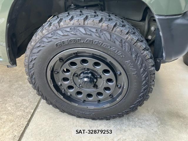 Suzuki JIMNY 2023-11 7220209-8