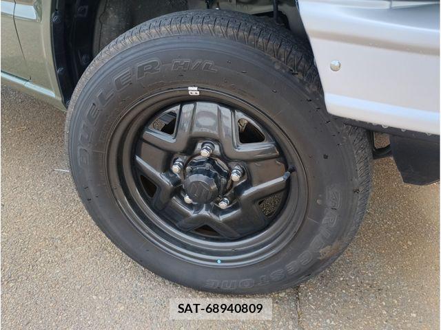 Suzuki JIMNY 2023-03 7220189-4