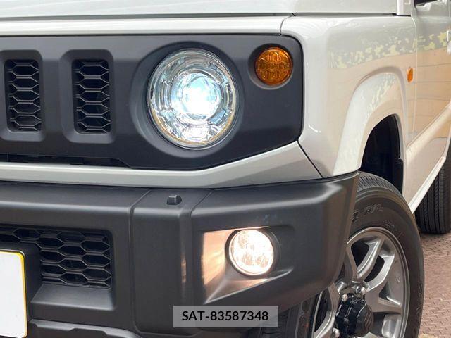 Suzuki JIMNY 2025-04 7220244-11