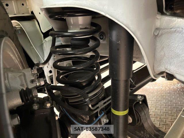 Suzuki JIMNY 2025-04 7220244-19