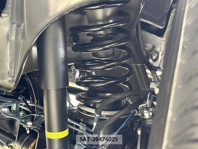 Suzuki JIMNY 2026-05 7220263-18