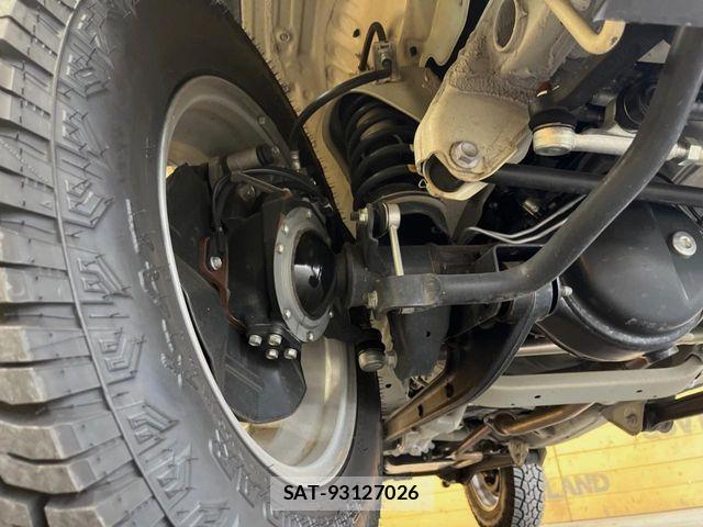 Suzuki JIMNY 2023-11 7220206-19
