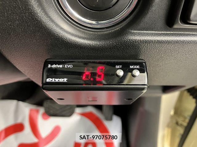 Suzuki JIMNY 2021-02 7220169-18