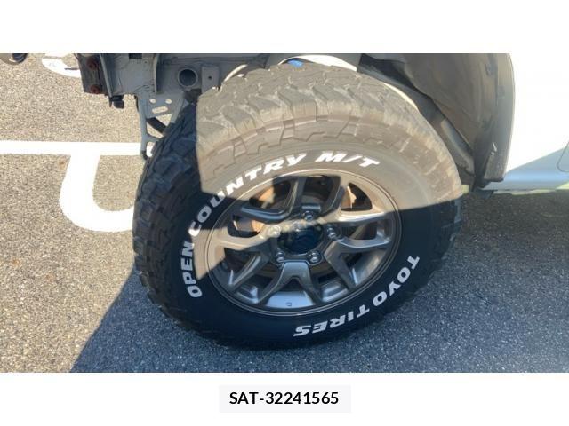 Suzuki JIMNY 2019-09 7220149-18