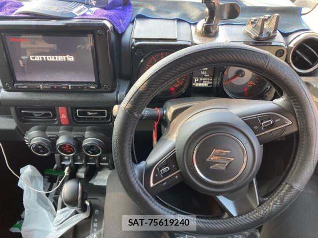 Suzuki JIMNY 2020-11 7220161-12