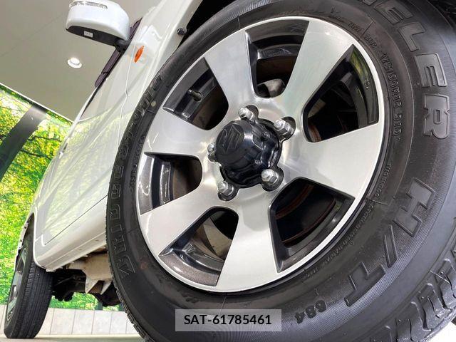 Suzuki JIMNY 2010-11 7220116-12