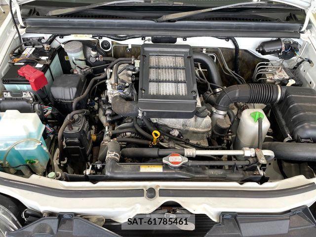 Suzuki JIMNY 2010-11 7220116-17