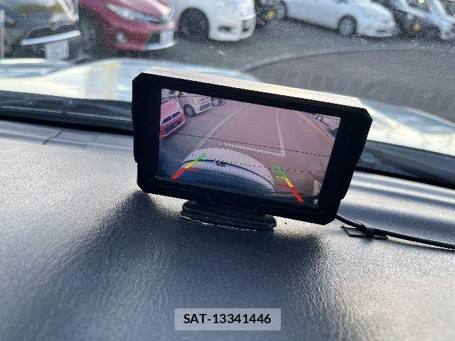 Suzuki JIMNY 2014-04 7220129-10