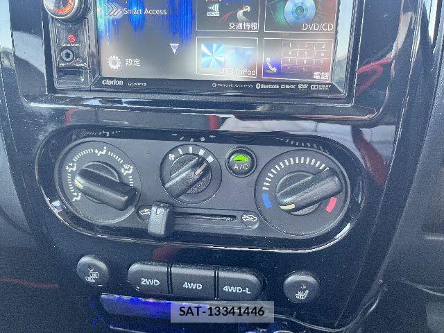Suzuki JIMNY 2014-04 7220129-14