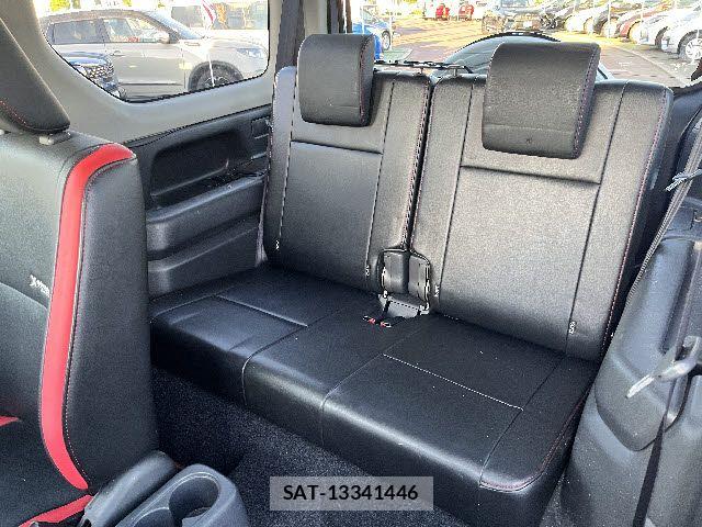 Suzuki JIMNY 2014-04 7220129-18