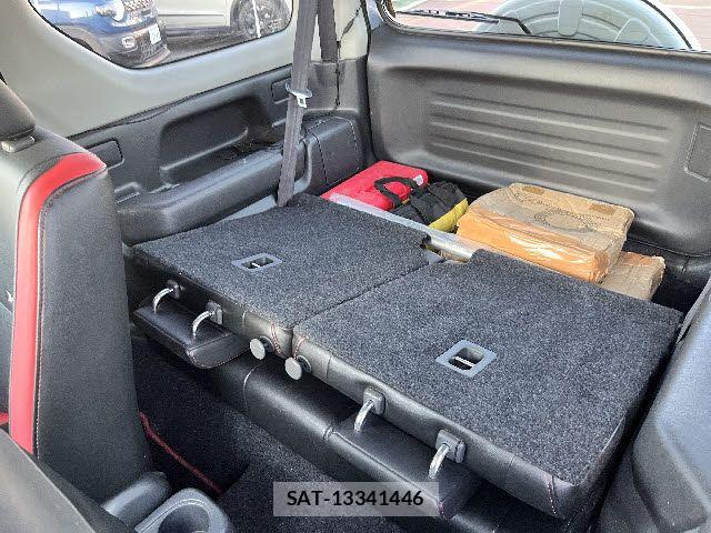 Suzuki JIMNY 2014-04 7220129-21