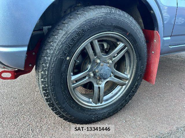 Suzuki JIMNY 2014-04 7220129-26