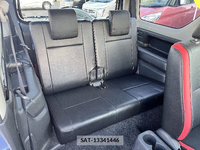 Suzuki JIMNY 2014-04 7220129-3