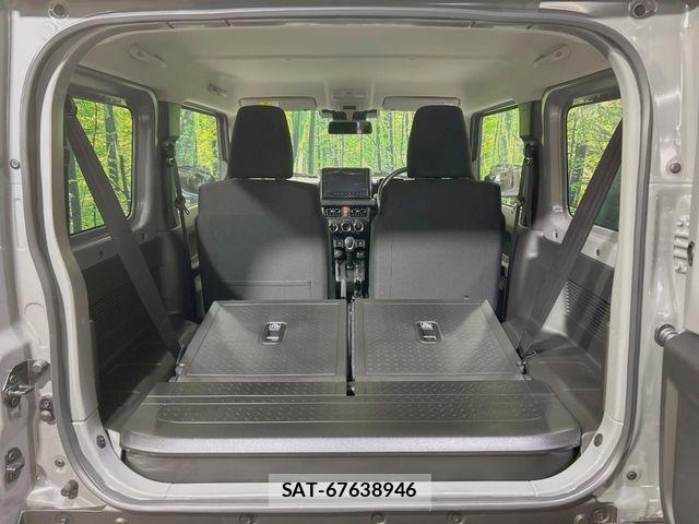 Suzuki JIMNY 2026-04 7220262-9