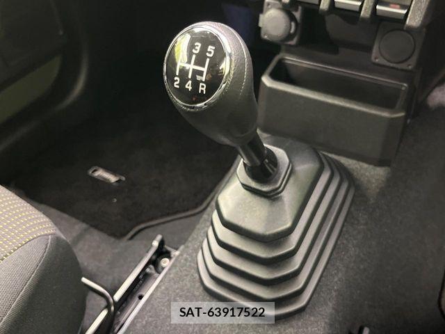 Suzuki JIMNY 2023-08 7220203-2