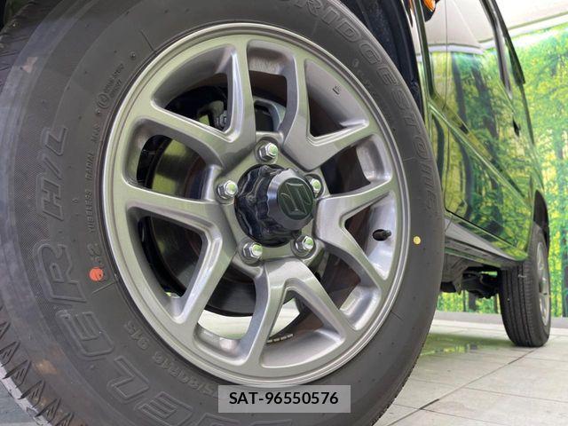 Suzuki JIMNY 2025-09 7220250-12